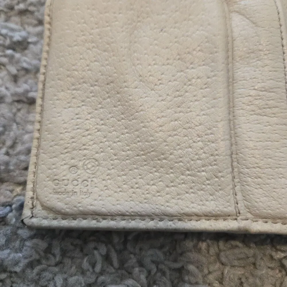 Gucci vintage bifold